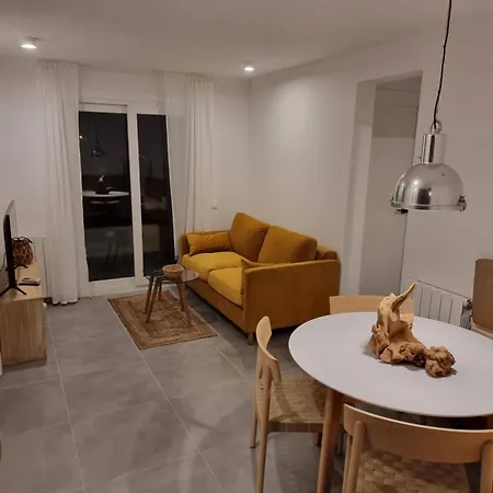 Nines Moderno Y Centrico, En Zona Tranquila Cerca De La Playa Apartamento